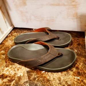Abeo Sandals